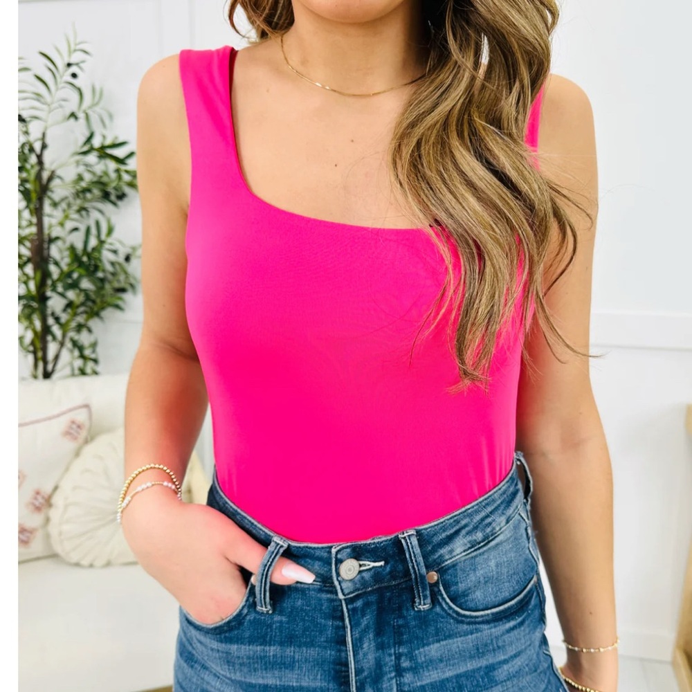 Women's Pink Tank Top